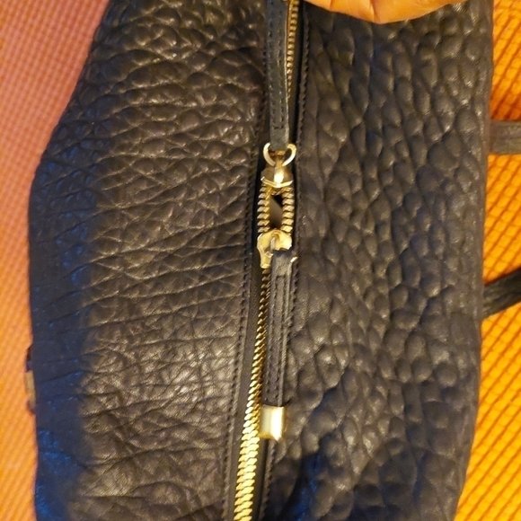 Vince Camuto 2013 Riley Pebbled Black Leather Satchel/Bag - Picture 4 of 8